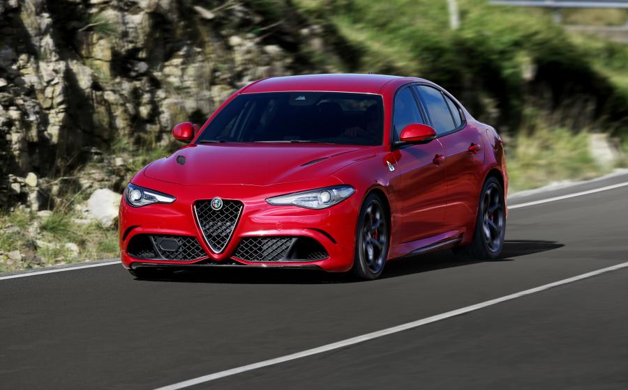  Alfa Romeo Giulia Quadrifoglio 2016 года  (фото 12 из 12)